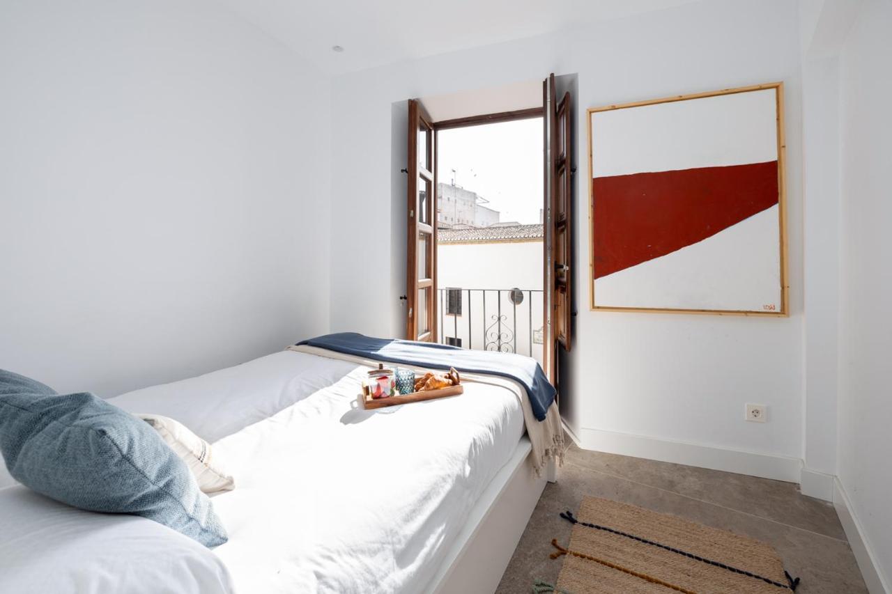 Apartamentos Realejo - Diseno, Confort Y Encanto En El Centro Historico De Гранада Экстерьер фото